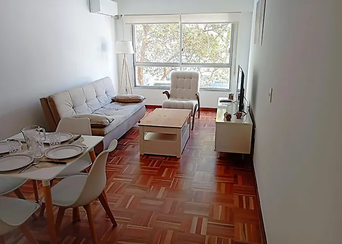 Comodo Apartamento Centrico Con Garaje